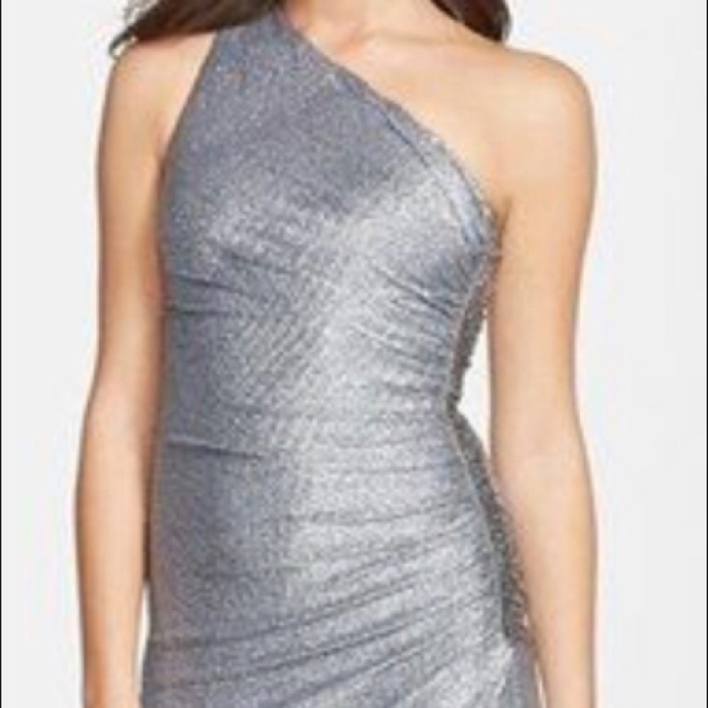 Laundry by Shelli Segal Gown